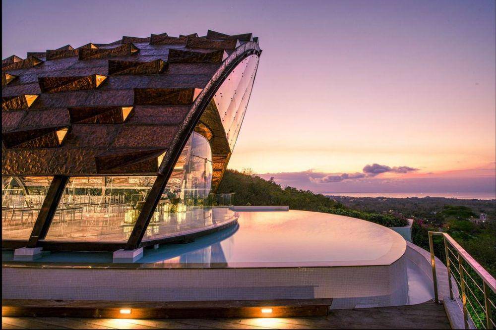 Renaissance Bali Uluwatu Resort & Spa (instagram.com/renhotelbali)