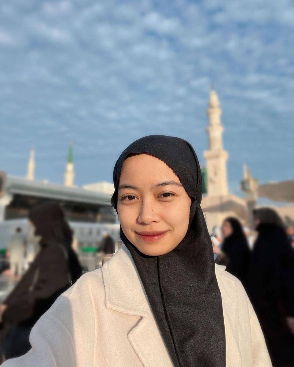 potret Tsana ibadah umrah (instagram.com/ntsana)