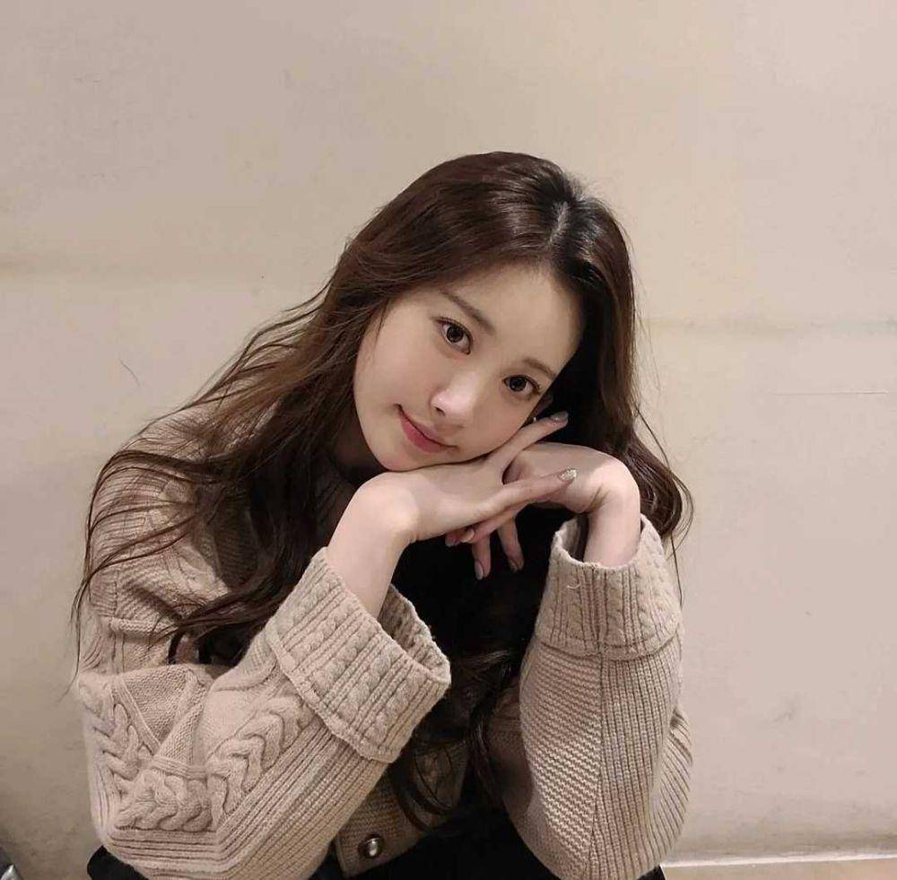 Yura Girls Day (instagram.com/yura_936)