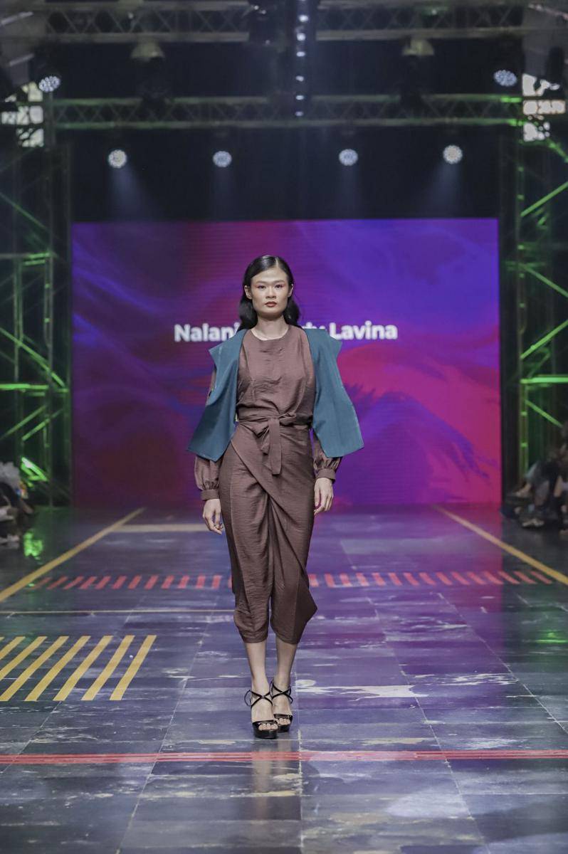 inspirasi outfit nuansa NTB ala Nalani X Cindy Lavina (dok. Spotlight Indonesia)