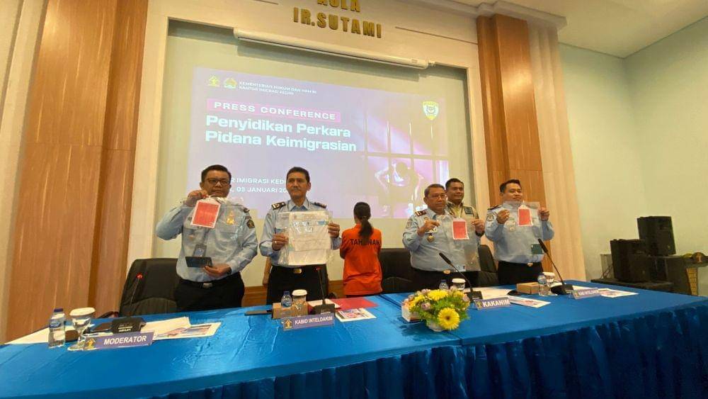 Kantor Imigrasi Kelas II Non TPI Kediri saat merilis ungkap kasus. IDN Times/ istimewa