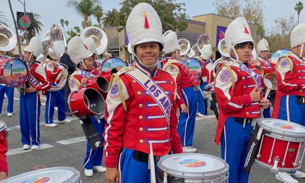 Raditya Pratama Nugroho, anak asal Indonesia yang ikut serta dalam Parade Bunga Pasadena di Amerika Serikat. (dok. KJRI LA)