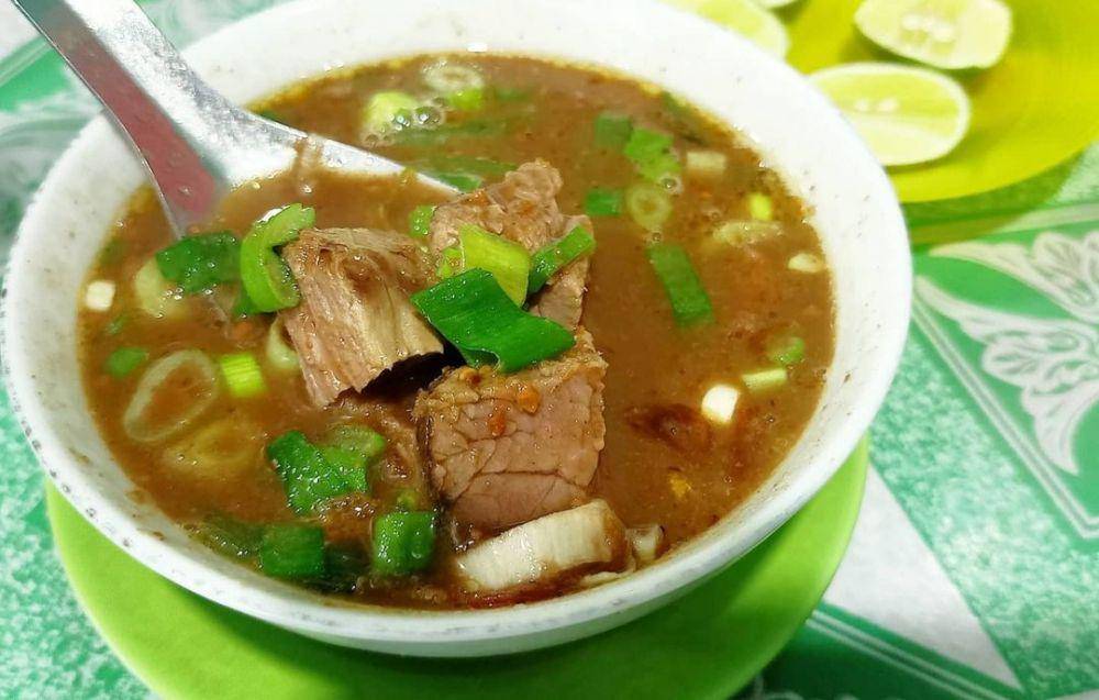 coto makassar (instagram.com/nannisa7)