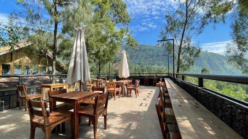 De Potrek Coffe Bromo (instagram.com/depotrek.coffe)