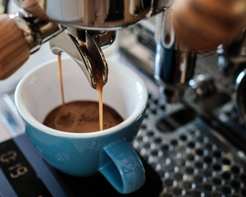 Ilustrasi mesin pembuat kopi (unsplash.com/andreasbehr)