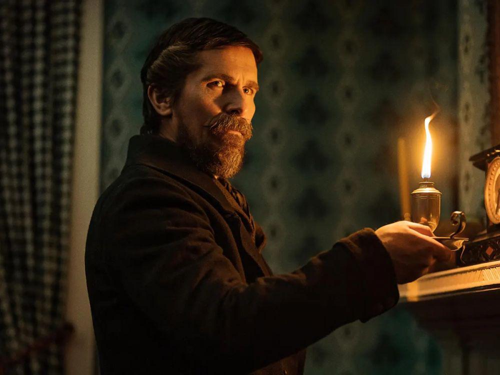 5 Film Thriller Christian Bale, Terbaru The Pale Blue Eye