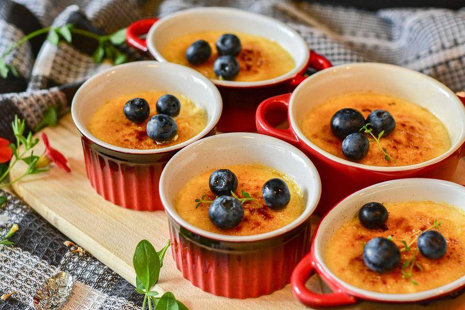 ilustrasi white chocolate creme brulee (pixabay.com/-Rita-👩‍🍳 und 📷 mit ❤)