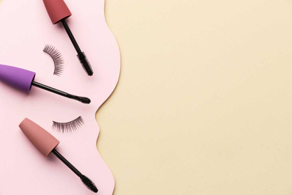 ilustrasi eyelash serum (freepik.com/freepik)