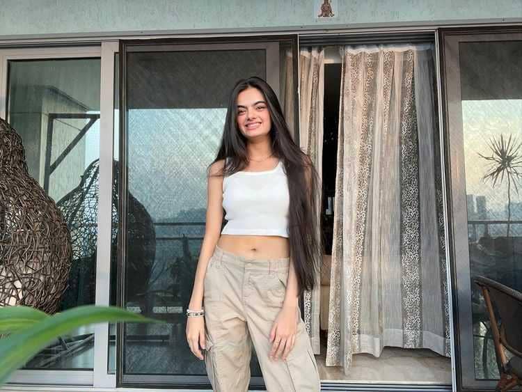 Ruhaanika Dhawan (instagram.com/ruhaanikad)