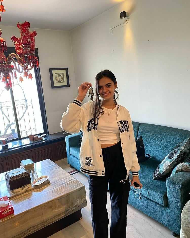 Ruhaanika Dhawan (instagram.com/ruhaanikad)