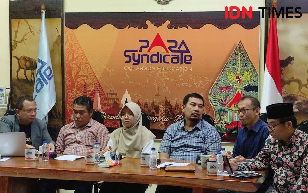 Diskusi Paracyndicate bertajuk 'Proyeksi Politik 2023, Membaca Arah Pemilu 2024: Terbuka atau Tertutup?' (IDN Times/Yosafat Diva Bayu Wisesa)