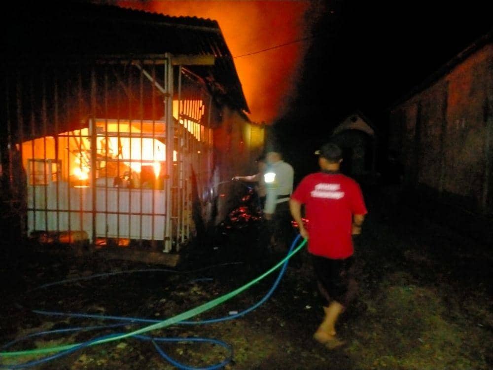 Toko di Banyuwangi Terbakar, Kerugian Mencapai Rp750 Juta