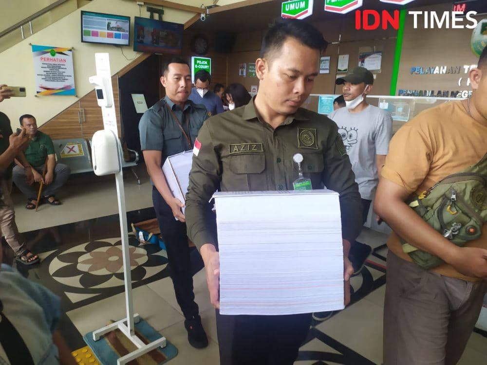 JPU KPK Siapkan 100 Saksi Sidang Korupsi Suap Unila Karomani Cs
