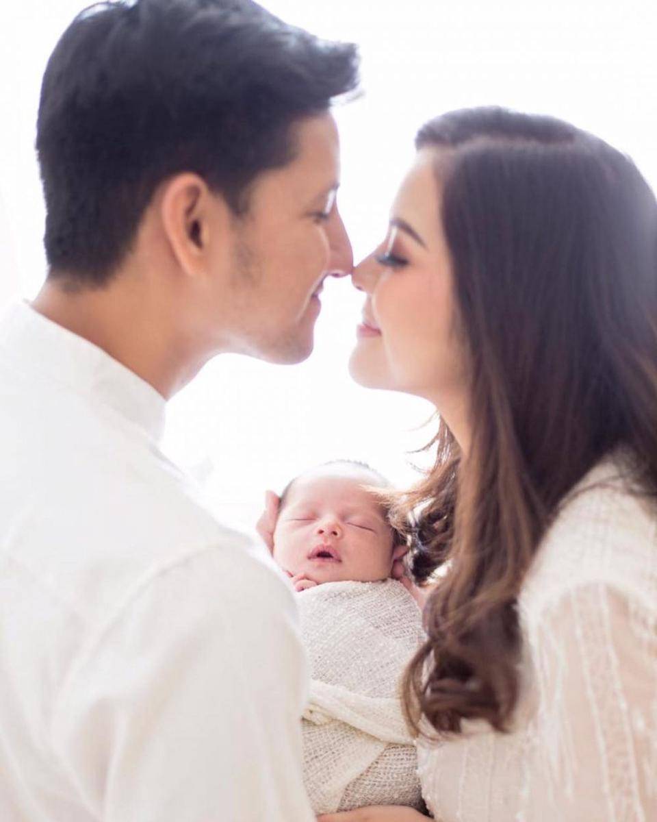 Potret perdana keluarga Tasya Kamila. (instagram.com/tasyakamila)