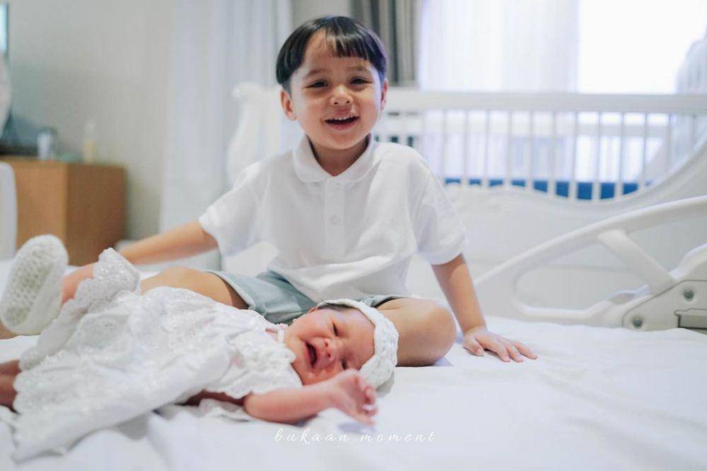 Potret perdana keluarga Tasya Kamila. (instagram.com/tasyakamila)