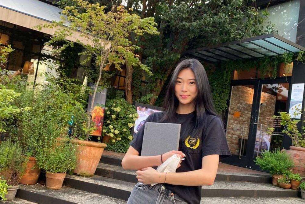 dok. instagram/deeenerss