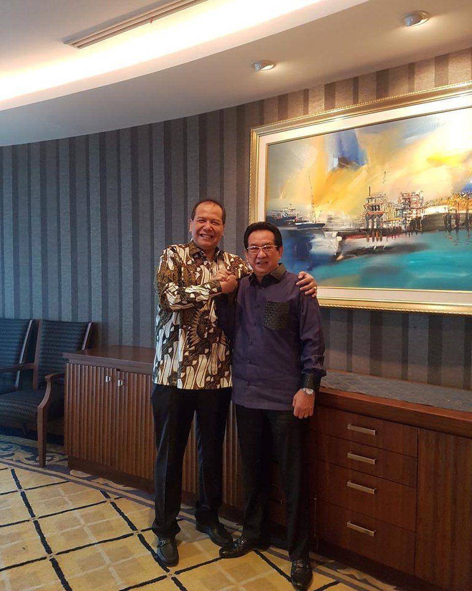 Anwar Fuadi (instagram.com/fuady_47)