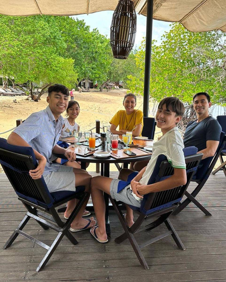 Kebersamaan Donna dan Darius dengan buah hati (instagram.com/dagnesia)