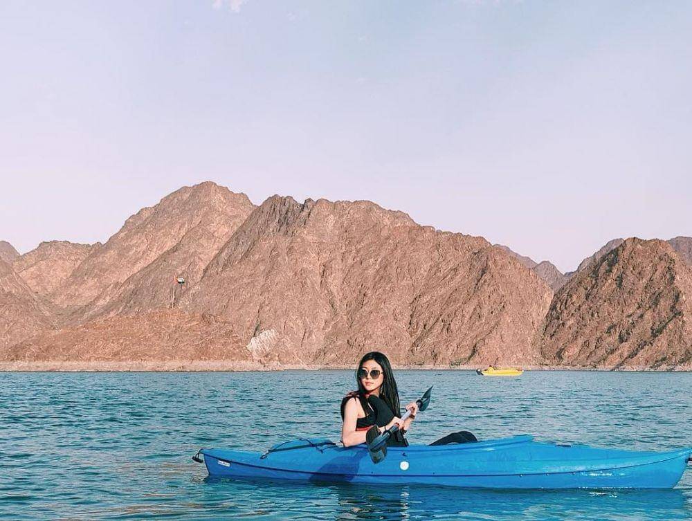 dok. instagram/deeenerss