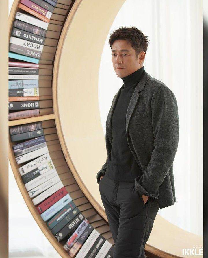 Ji Jin Hee (instagram.com/ikkle_entertainment)