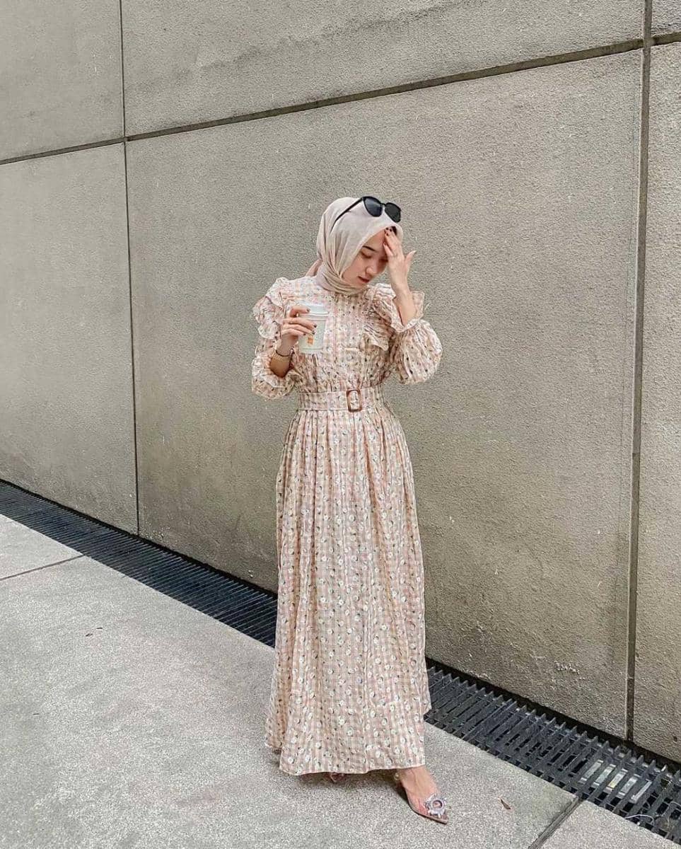 potret outfit ala Zahra Suci (instagram.com/zahrasucirr)