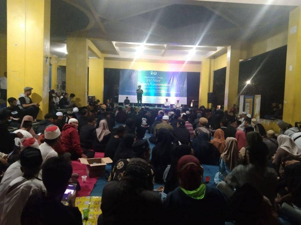 Doa bersama 100 Hari Tragedi Kanjuruhan. (IDN Times/Rizal Adhi Pratama)