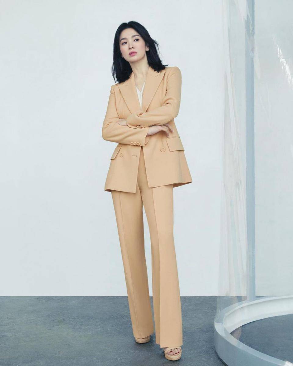 ide outfit Song Hye Kyo (instagram.com/kyo1122)