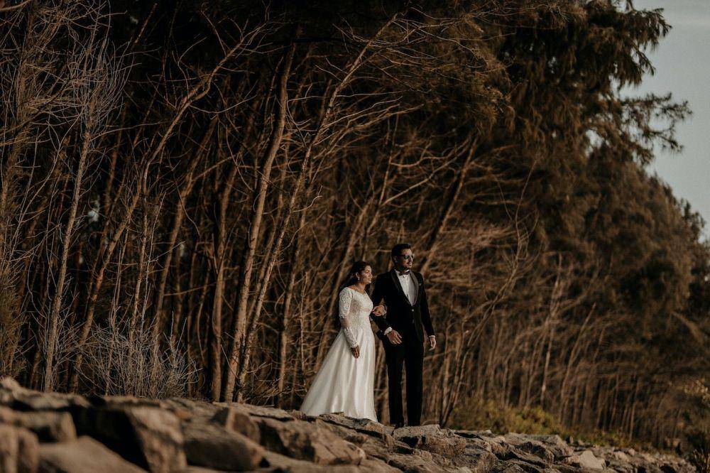 ilustrasi pengambilan foto di hutan (pexels.com/Spora Weddings)
