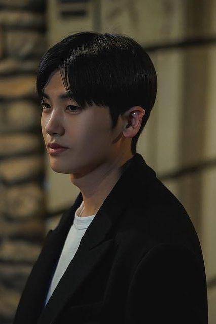 Park Hyung Sik (instagram.com/pandstudio_official)