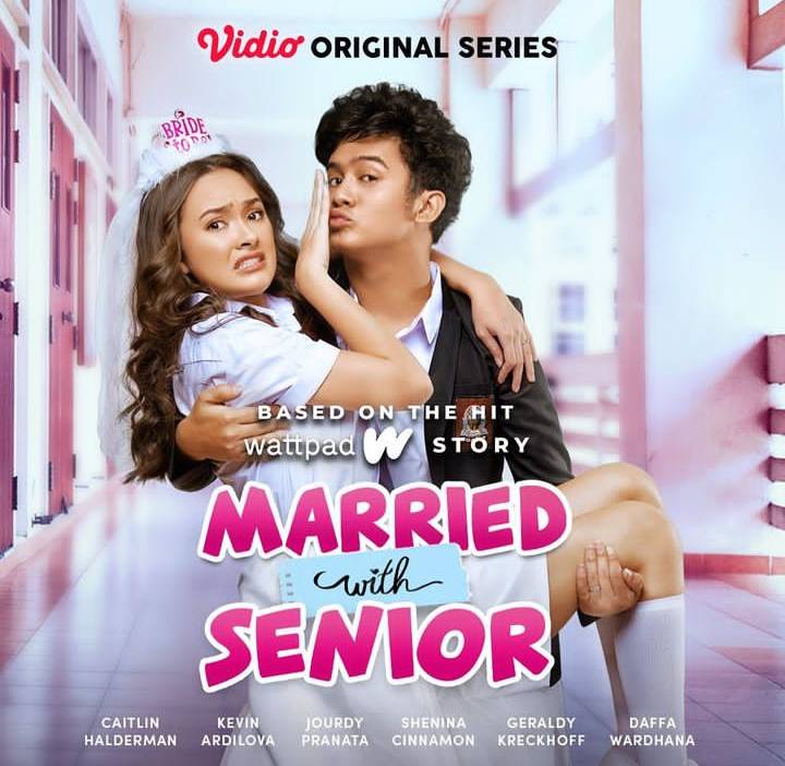 poster series 'Married with Senior' (instagram.com/vidiooriginals)