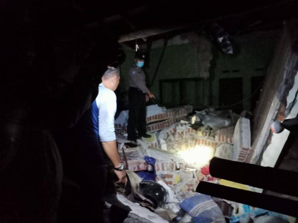 Pemuda di Tulungagung Ini Tewas Tertimpa Dinding Kamar Saat Tidur