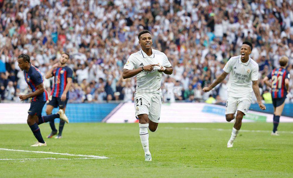 Real Madrid mengalahkan Barcelona di LaLiga 2022/2023. (realmadrid.com)