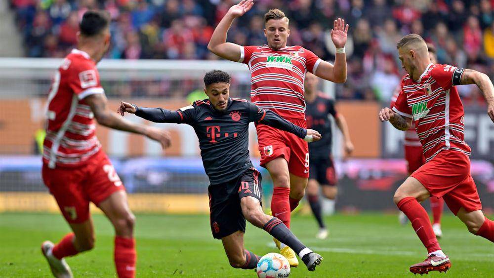 FC Augsburg melawan Bayern Munich di Bundesliga Jerman 2022/2023. (fcbayern.com)