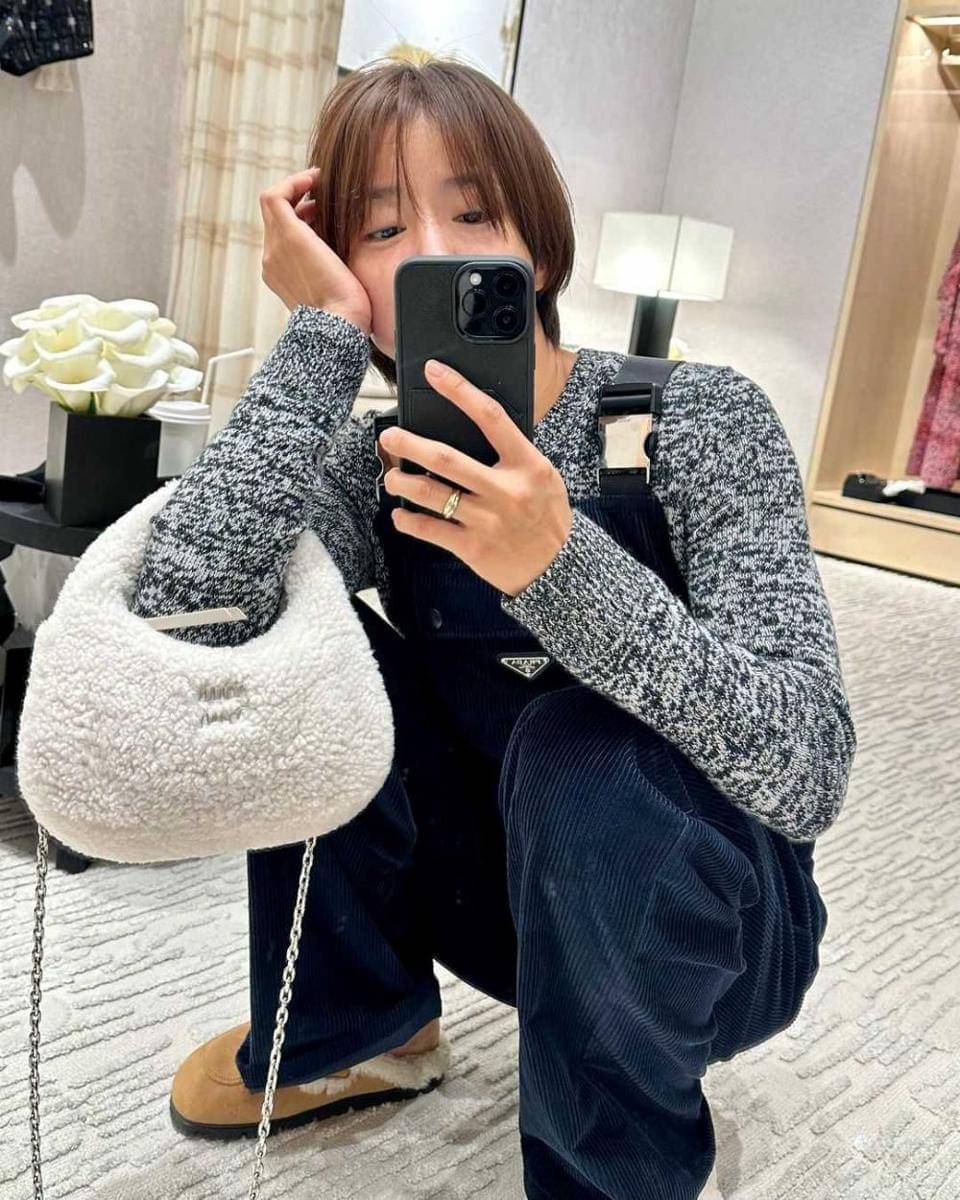 Lee Si Young (instagram.com/leesiyoung38)