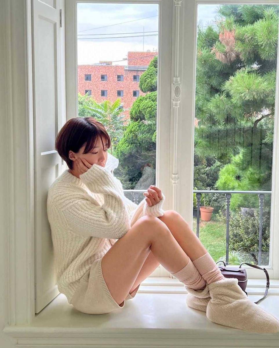 Lee Si Young (instagram.com/leesiyoung38)