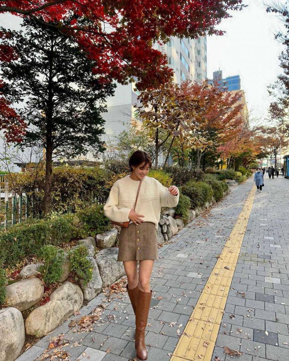 Lee Si Young (instagram.com/leesiyoung38)