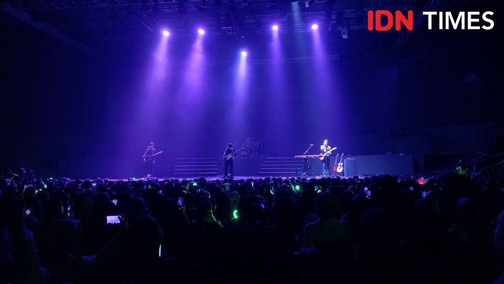The Rose di konser HEAL TOGETHER in Jakarta pada Jumat (6/1/2022) (dok. IDN Times/Ines Sela Melia)
