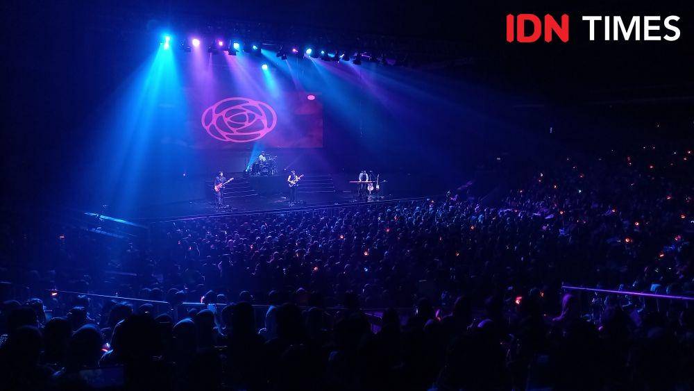 The Rose di konser HEAL TOGETHER in Jakarta pada Jumat (6/1/2022) (dok. IDN Times/Ines Sela Melia)