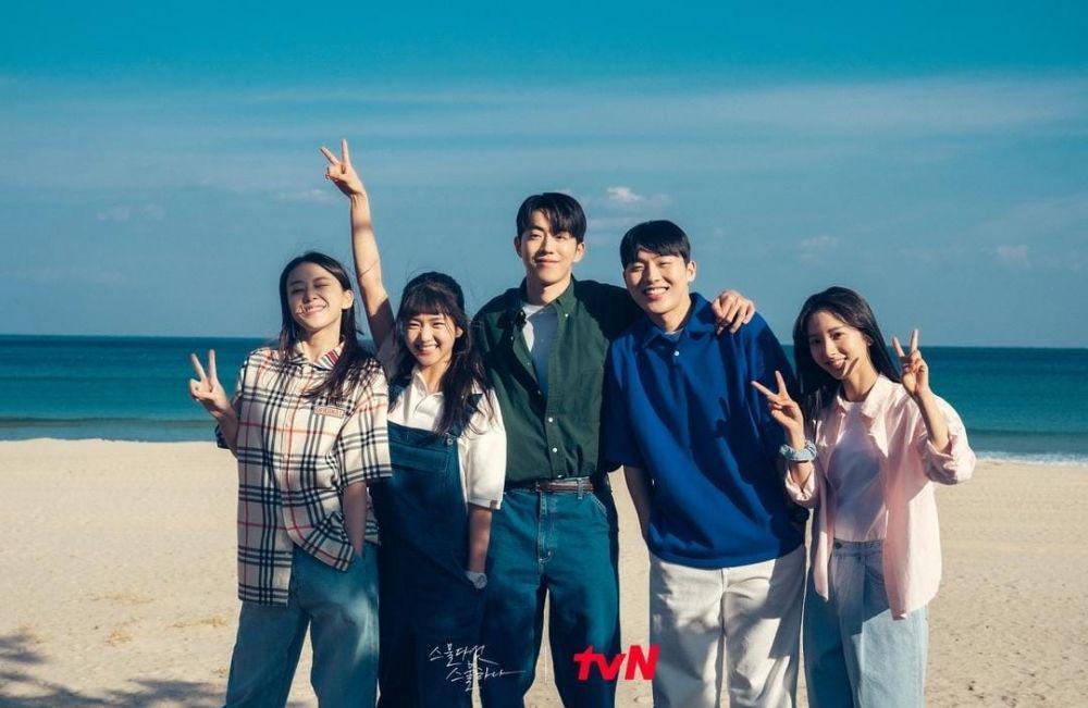 10 Drakor Baru Pemain Twenty-Five Twenty-One, Seru Semua!