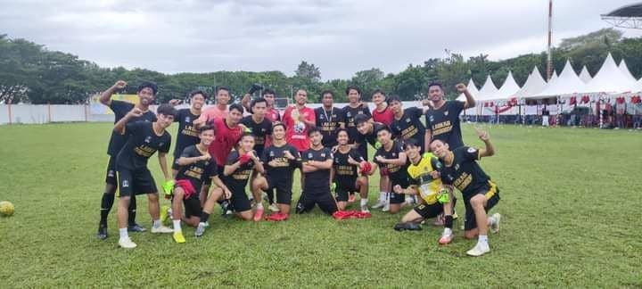 Skuat Persibone Bone dalam sebuah sesi latihan di Stadion La Patau Watampone, 30 Desember 2022. (Dok. Ofisial Persibone Bone)