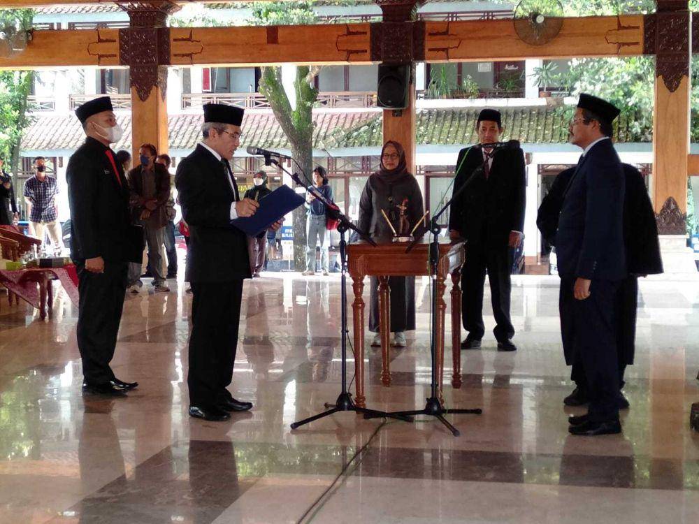 Pelantikan Sekda Bantul. (IDN Times/Daruwaskita)