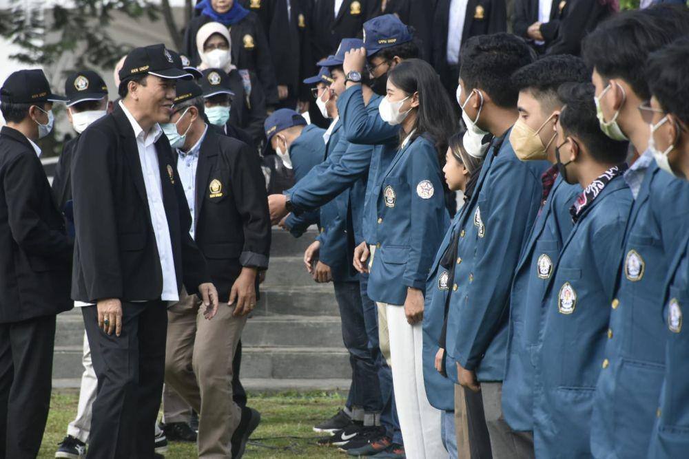 Apa Itu KKN? Pengertian, Aspek, dan Tujuan