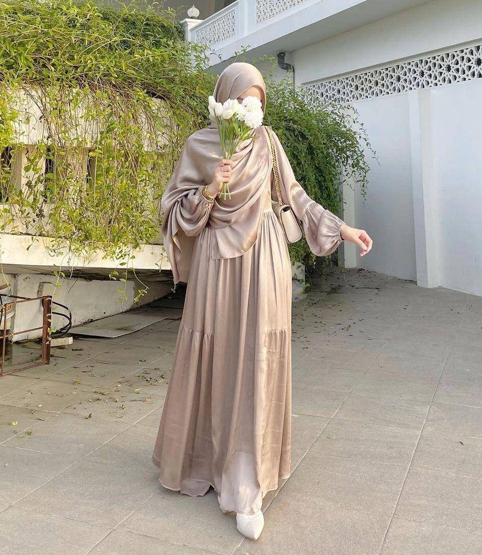 Dress hijab kondangan (instagram/windyerlisa)