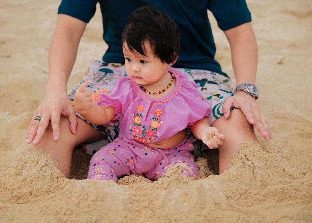 potret liburan Ameena Hanna Nur Atta (instagram.com/attahalilintar)