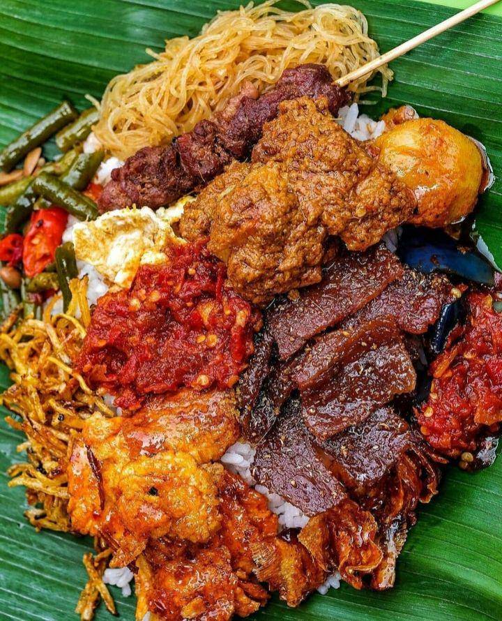 Nasi Uduk Aceh 77 (instagram.com/tanggalmuda.id)