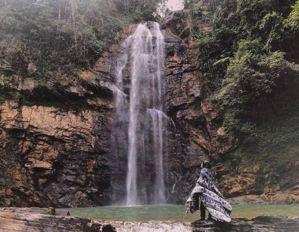 Air Terjun Lamesou (instagram.com/astyseptianingsih)
