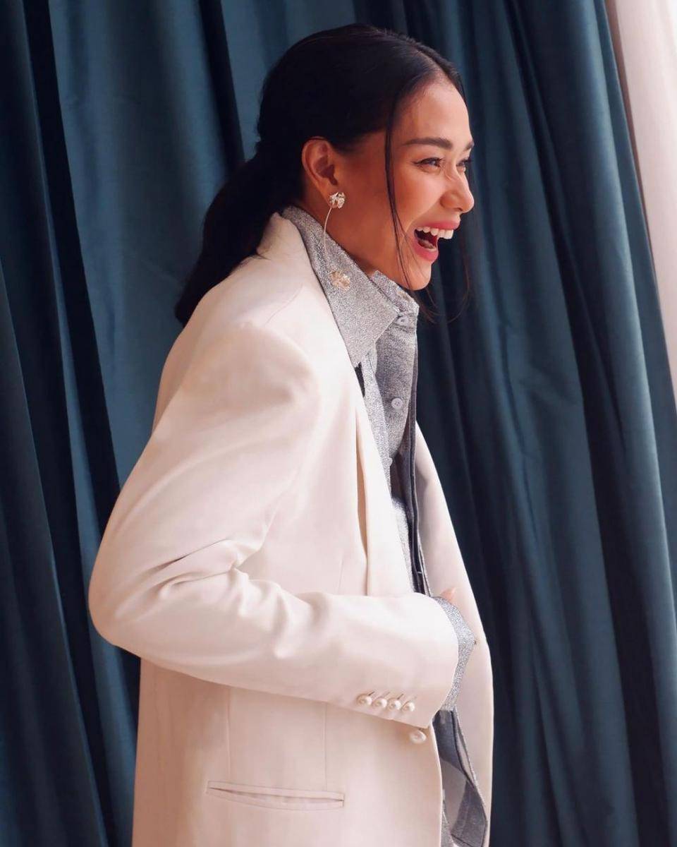 Adinia Wirasti (Instagram.com/adiniawrst)