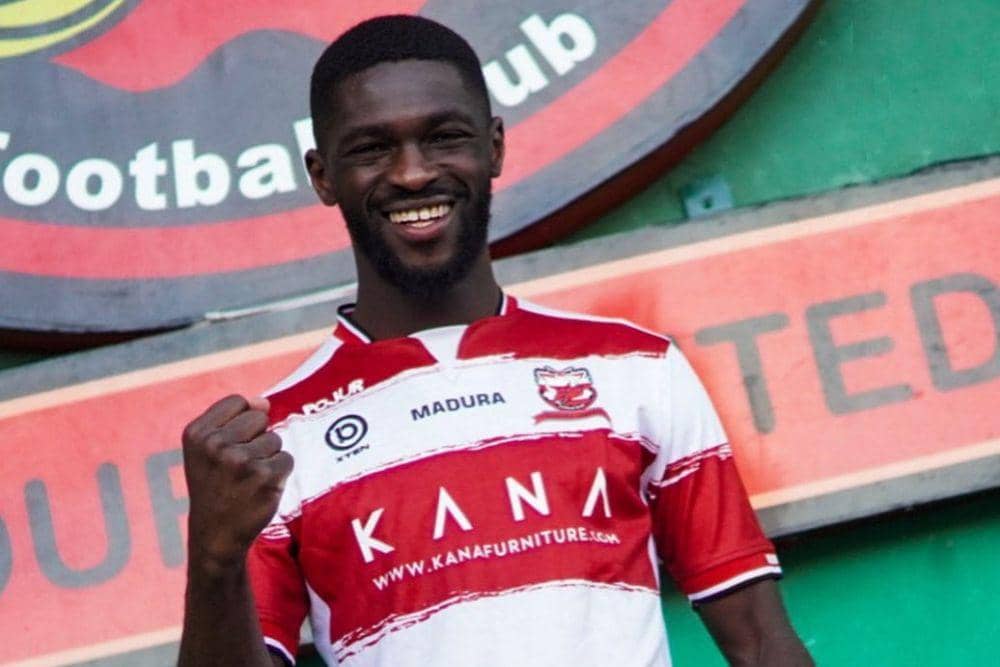 Kwabena Appiah saat diperkenalkan sebagai pemain asing baru Madura United di paruh musim Liga 1 Indonesia 2022/2023. (instagram.com/maduraunited.fc)