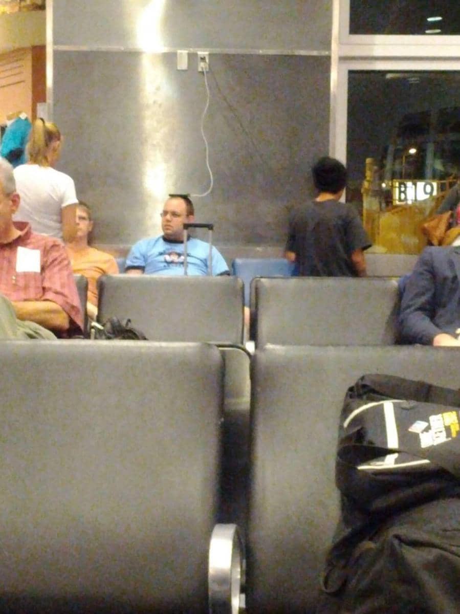 potret kelakuan nyeleneh orang di jalan (reddit.com/user/Fuzari)