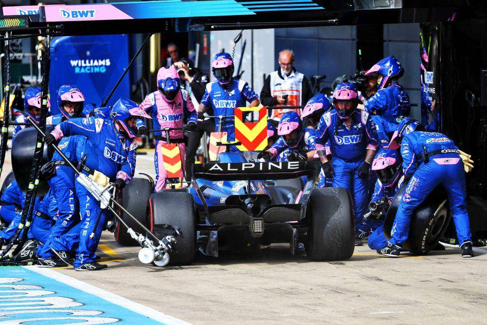 Alpine (formula1.com)